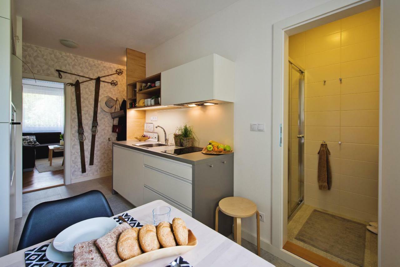 Apartman Loty Tatranská Lomnica Eksteriør billede